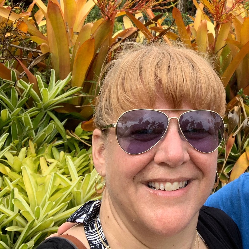Meet your Posher, Jennifer